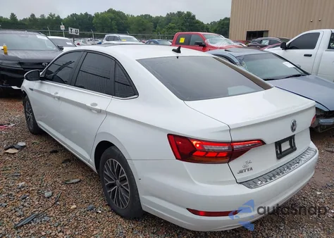 2019 Volkswagen Jetta 1.4T Sel z USA, uszkodzony, nr VIN 3VWE57BU3KM096851